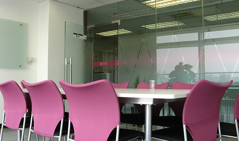 上海櫻花(huā)日(ri)語_教室環境